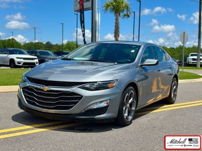 Used 2024 Chevrolet Malibu LT