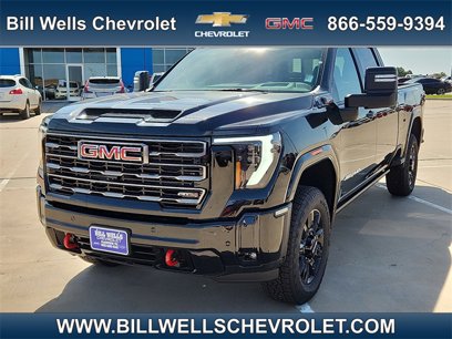 New 2025 GMC Sierra 2500 AT4 w/ Technology Package