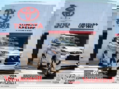 Certified 2024 Toyota Highlander XLE