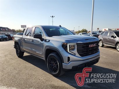 New 2025 GMC Sierra 1500 Pro w/ Graphite Edition