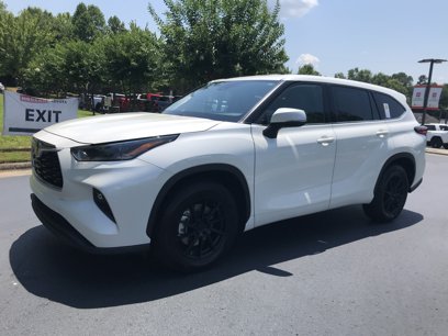 Certified 2021 Toyota Highlander LE