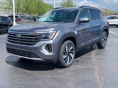 New 2025 Volkswagen Atlas SE