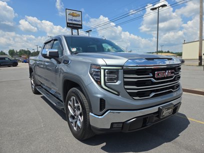 Used 2023 GMC Sierra 1500 SLT w/ SLT Premium Package