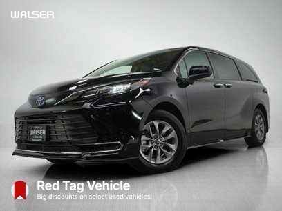 Used 2024 Toyota Sienna LE