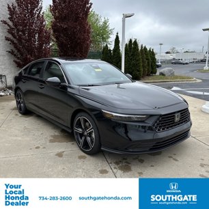 New 2025 Honda Accord Sport