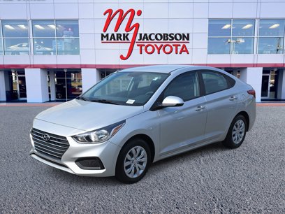 Used 2022 Hyundai Accent SE