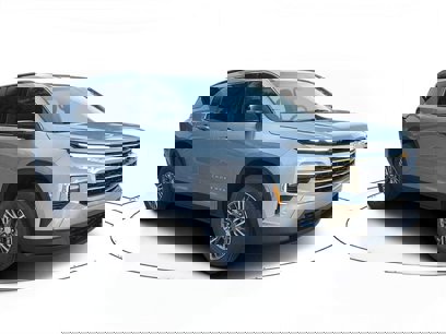 New 2025 Chevrolet Traverse LT w/ Driver Confidence Package