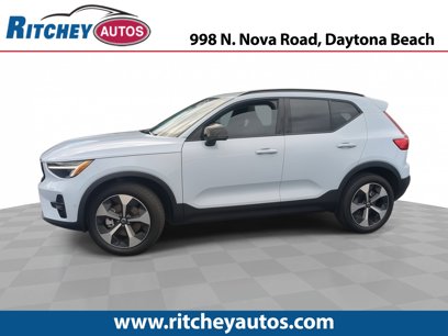 Used 2025 Volvo XC40 B5 Plus w/ Protection Package Premier