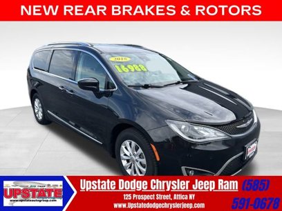 Used 2018 Chrysler Pacifica Touring-L w/ Advanced Safetytec Group