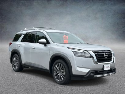 Used 2022 Nissan Pathfinder SL w/ SL Premium Package