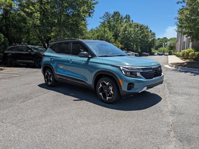 New 2025 Kia Seltos S