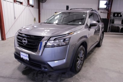 Used 2022 Nissan Pathfinder SV