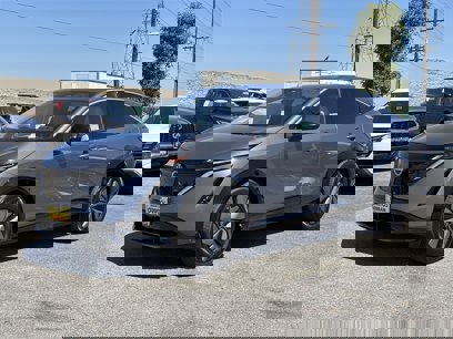 New 2025 Nissan Ariya FWD