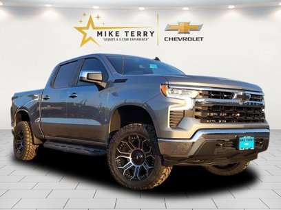 New 2025 Chevrolet Silverado 1500 LT