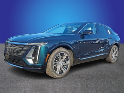 New 2025 Cadillac Lyriq Luxury