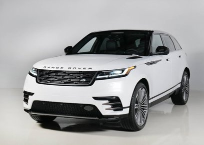 New 2025 Land Rover Range Rover Velar Dynamic SE