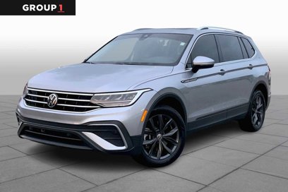 Used 2023 Volkswagen Tiguan SE