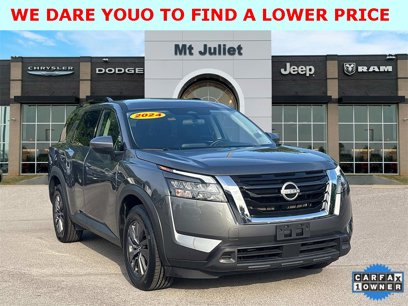 Used 2024 Nissan Pathfinder SV