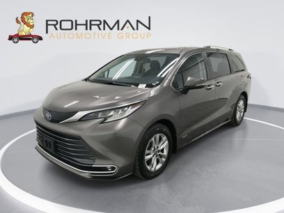 Used 2021 Toyota Sienna Limited