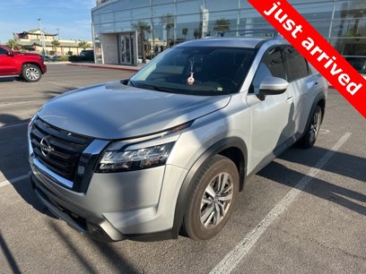 Used 2024 Nissan Pathfinder SL w/ Cargo Package