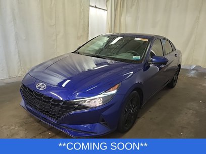 Used 2022 Hyundai Elantra SEL w/ Preferred Accessory Package