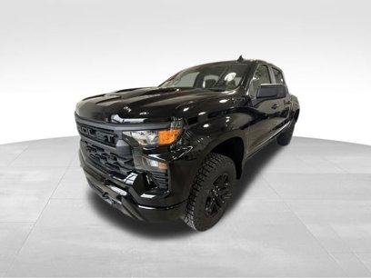 New 2025 Chevrolet Silverado 1500 Custom Trail Boss w/ Midnight Edition