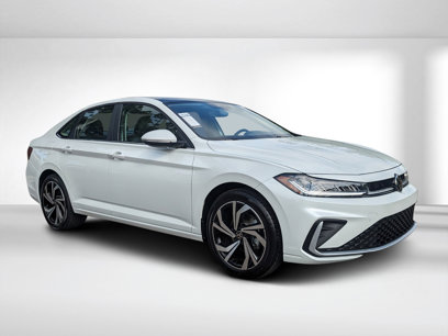 New 2025 Volkswagen Jetta SEL