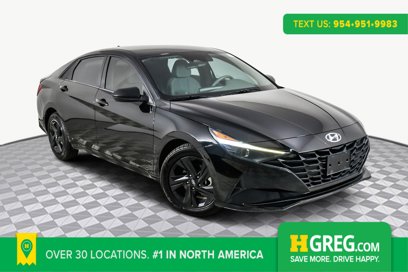 Used 2021 Hyundai Elantra SEL w/ Cargo Package