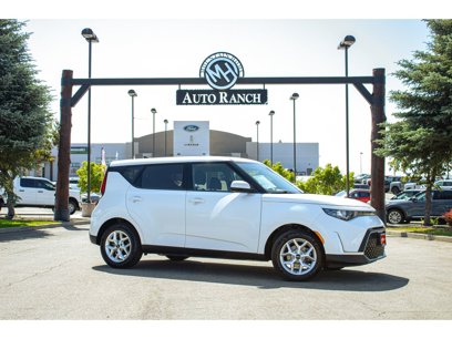Used 2023 Kia Soul LX w/ LX Technology Package