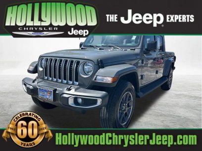 Used 2022 Jeep Gladiator Overland w/ Popular Equipment Package
