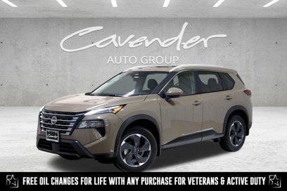 New 2025 Nissan Rogue SV w/ SV Premium Package