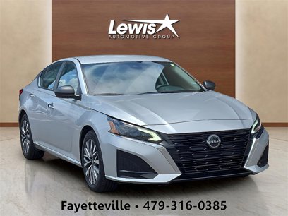 Used 2024 Nissan Altima 2.5 SV