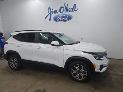 Used 2023 Kia Seltos EX