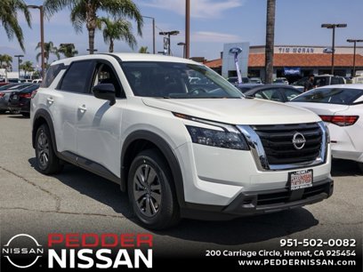 New 2025 Nissan Pathfinder S