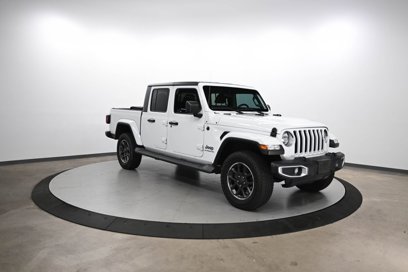 Used 2020 Jeep Gladiator Overland w/ Trailer Tow Package