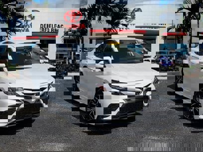 Used 2024 Toyota Camry SE