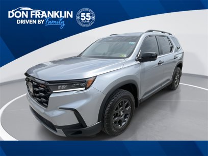 Used 2025 Honda Pilot TrailSport