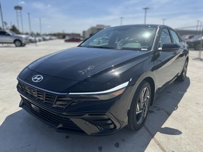 New 2025 Hyundai Elantra Limited