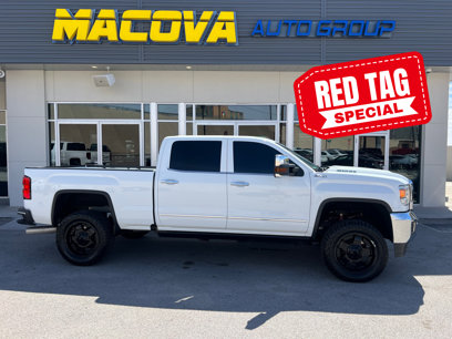 Used 2019 GMC Sierra 2500 SLT w/ Duramax Plus Package