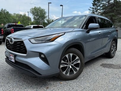 Used 2021 Toyota Highlander XLE
