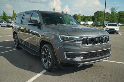 New 2023 Jeep Wagoneer L Series III w/ Convenience Group I