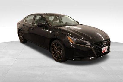 New 2025 Nissan Altima 2.5 SR w/ SR Premium Package