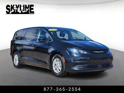 Used 2022 Chrysler Voyager LX