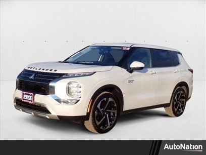 Used 2025 Mitsubishi Outlander SE