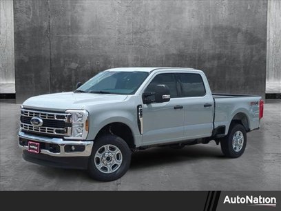 New 2025 Ford F250 XLT w/ FX4 Off-Road Package