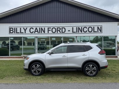 Used 2019 Nissan Rogue SV w/ Sun & Sound Touring Package