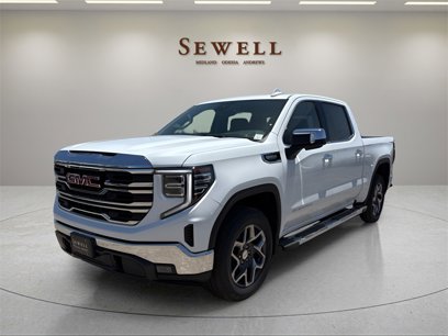 New 2025 GMC Sierra 1500 SLT