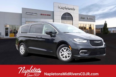 Used 2022 Chrysler Pacifica Touring-L