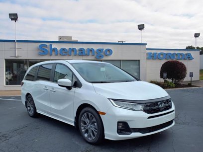New 2025 Honda Odyssey Touring