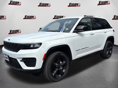 Used 2023 Jeep Grand Cherokee Altitude